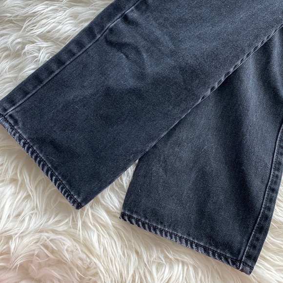 Levi’s Straight Leg Jeans - Picture 5 of 6